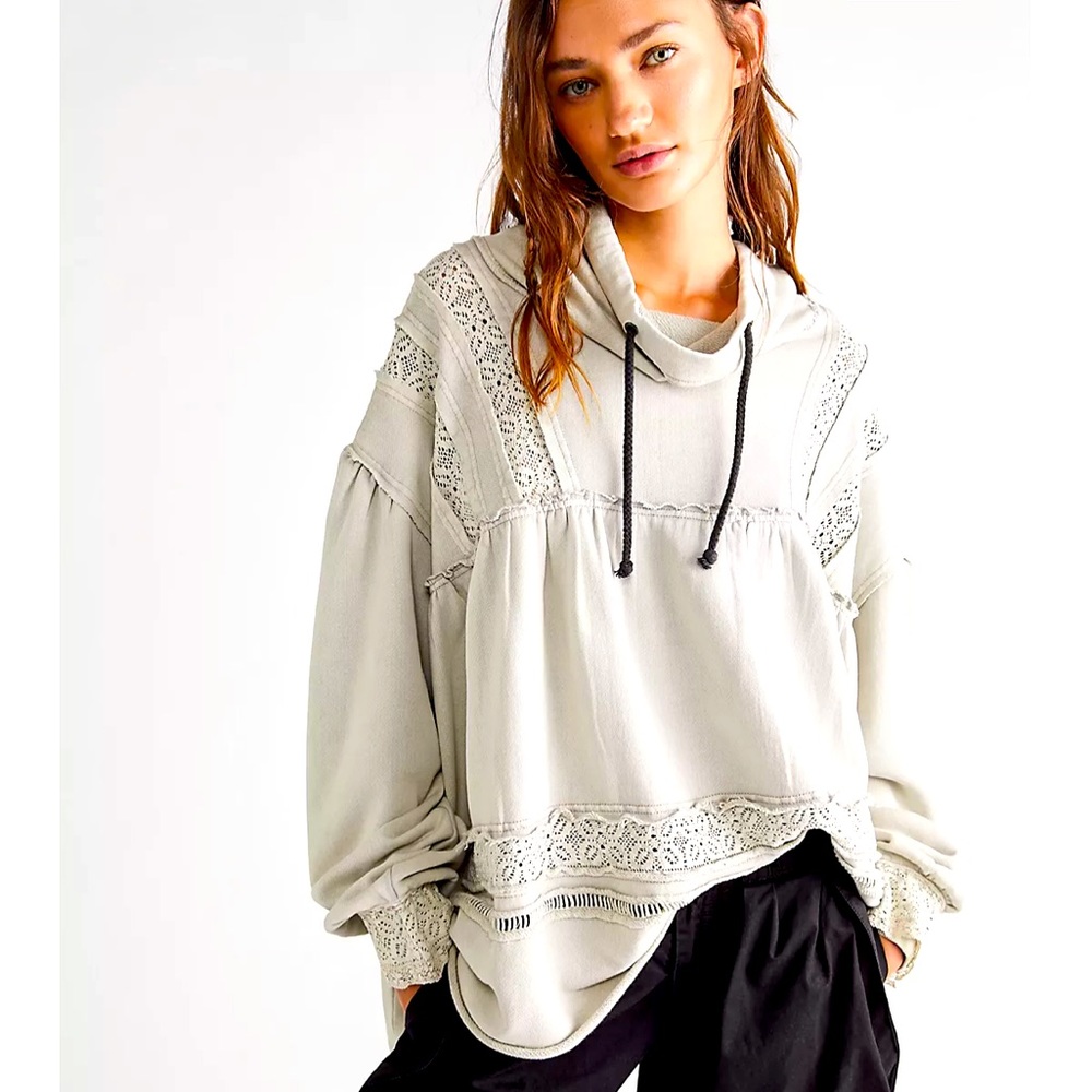 Free People darling pullover nwot